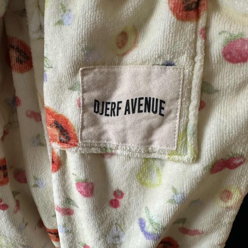 Djerf Avenue Fruit Robe - Picture 4 of 4